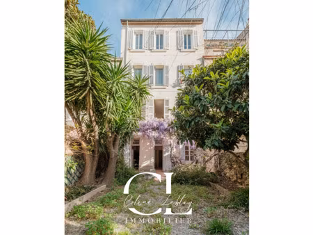 appartement duplex en rez-de-jardin à fort potentiel  avec jardin
