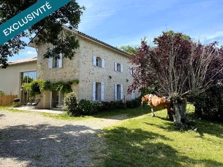 jolie maison en pierre à rénover de 245m2 10 pièces sur 1 98 hectare de terrain