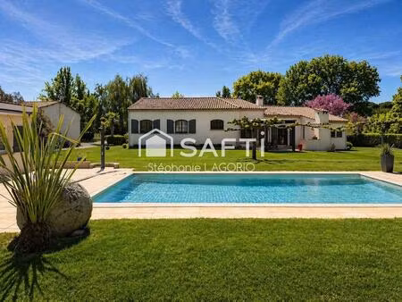 maison de plain-pied avec piscine sur 1ha de terrain agricole