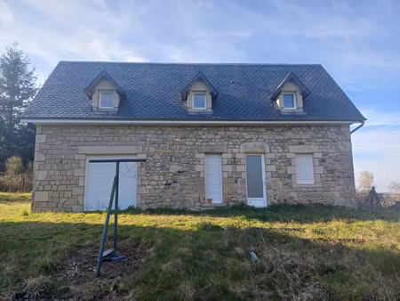 au coeur de la xaintrie corrézienne  découvrez cette propriét