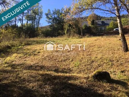 -a vendre- meyrueis- terrain constructible 2392 m2- 70 000€