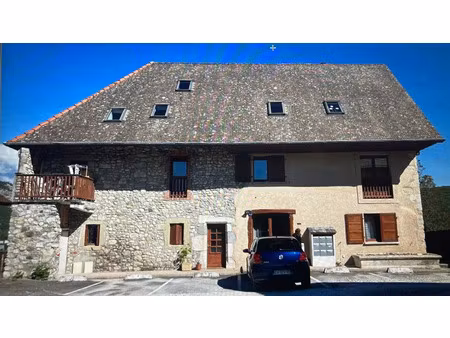 location appartement 3 pièces 89 m² à sillingy (74330)