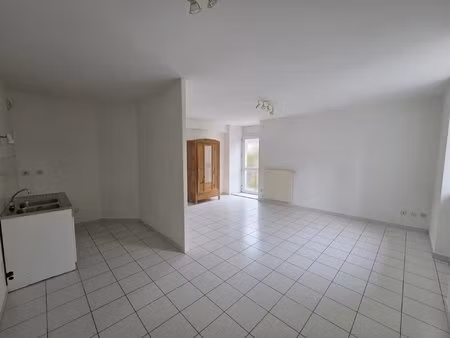 appartement t3 rdc - saint agrève