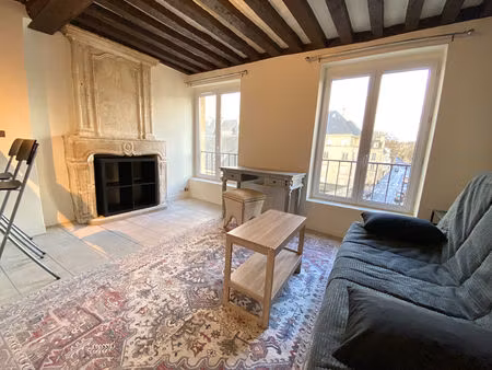 studio meublé 17.44m2 - centre ville caen