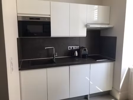 studio meublé coeur du 6eme