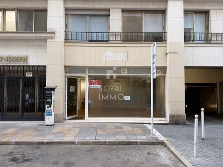 à louer local commercial toulon centre