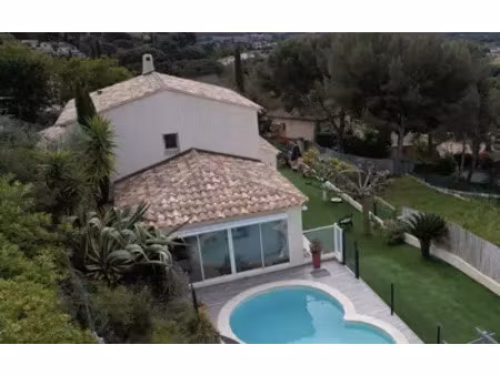 bormes-les-mimosas (83230)