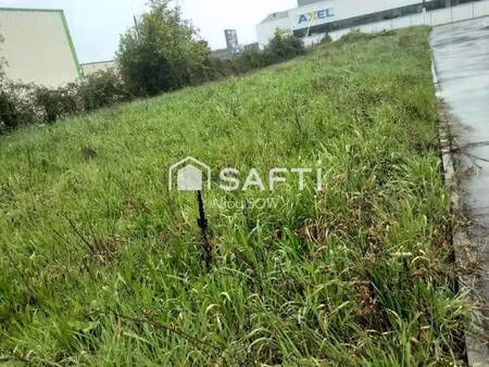 terrain constructible à vendre