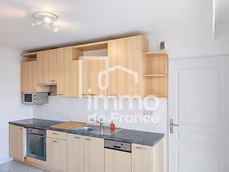 appartement oyonnax 3 pièce(s) 110.98 m2