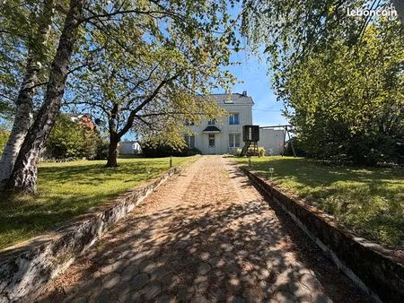 maison 6 pièces 121 m²