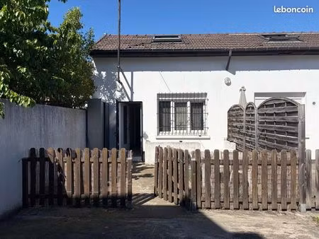 location meublée – t2 duplex de 39 m² – le blanc-mesnil