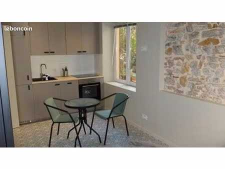 studio 23m² croix-rousse entièrement meublé