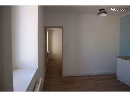 p3 62m2 proche maison carrée