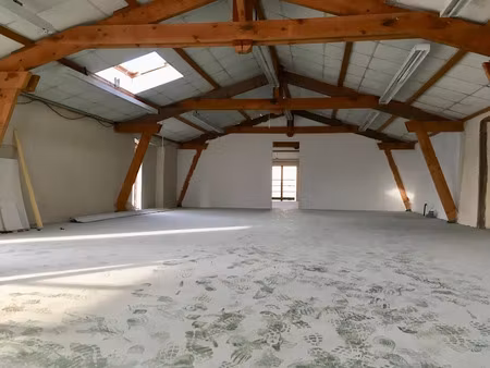 location locaux professionnels 0 pièces 130 m² à saint-junien (87200)  1 080 €
