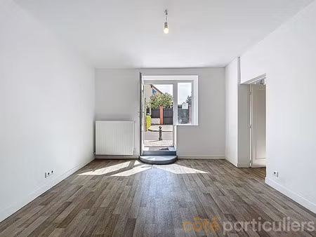 location locaux professionnels 2 pièces 36.88 m² à saint-maur-des-fosses (94100)  805 €