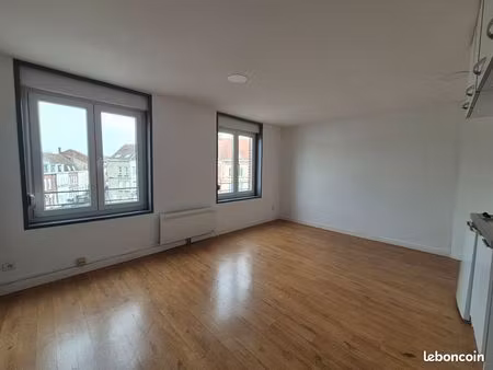 studio 1 pièce 23 m²