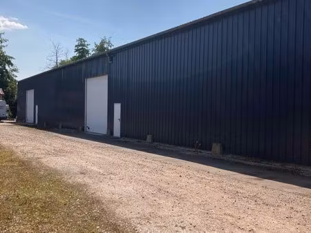 bâtiment de stockage 200m2 a brionne