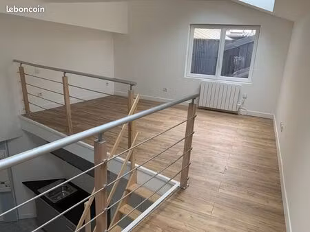 studio 1 pièce 30 m²