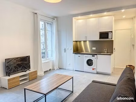 location meublée studio 27 m² saint-denis (93) 899