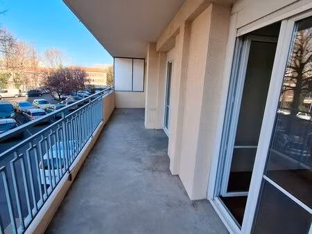 joli t2 très bon état