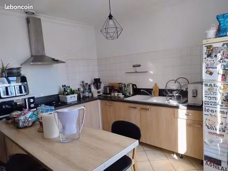 a louer t2 avec terrasse