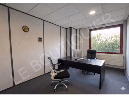 location locaux professionnels 15 m² à saint-maur-des-fosses (94100)  5 940 €