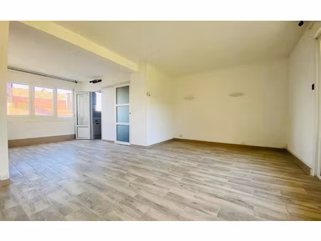 appartement saint-quentin 95 m² t-4 à vendre  70 900 €