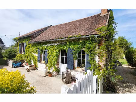 maison champcevrais 79 m² t-4 à vendre  92 000 €