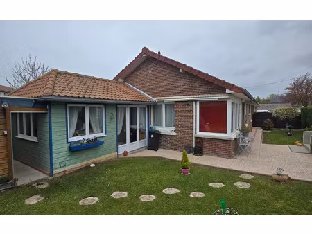 maison eu 140 m² t-7 à vendre  280 000 €