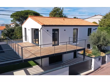 maison vaux-sur-mer 131.67 m² t-5 à vendre  1 036 000 €