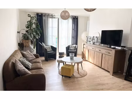 location appartement  90 m² t-4 à boulogne-sur-mer  910 €