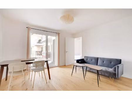 location appartement  m² t-2 à clichy  1 499 €