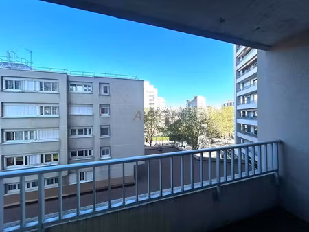location appartement 1 pièce 28 m² à courbevoie (92400)  836 €