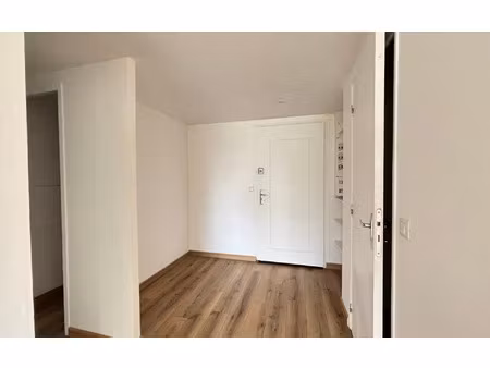 location appartement  m² t-3 à roissy-en-brie  1 100 €