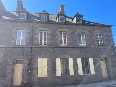 location appartement 4 pièces à châtelaudren-plouagat (22170) : à louer 4 pièces / 77m² ch