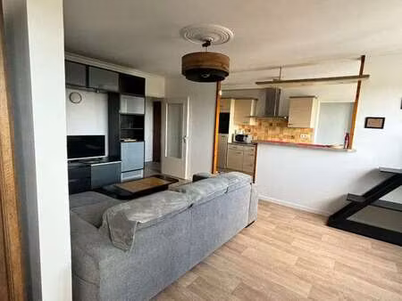 location appartement 3 pièces meublé à saint-brieuc (22000) : à louer 3 pièces meublé / 80