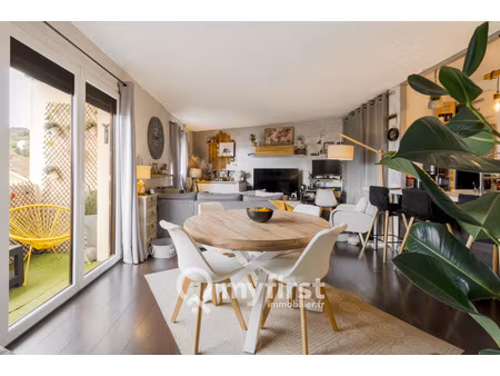 appartement de type 4  en dernier étage