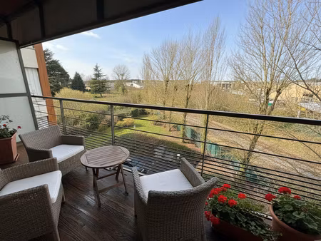 appartement récent - t3 - plein centre de joue les tours