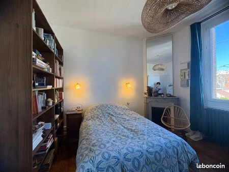 t2 dijon sud des facs