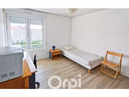 location appartement  17.93 m² t-1 à la roche-sur-yon  370 €