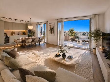 superbe 3 pièces en dernier étage avec grand balcon – quartier paul hochart