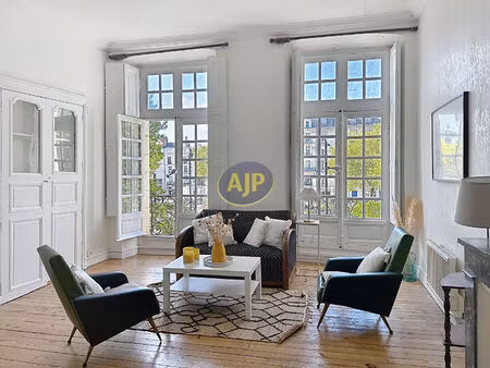 centre-ville - grand t3 chic