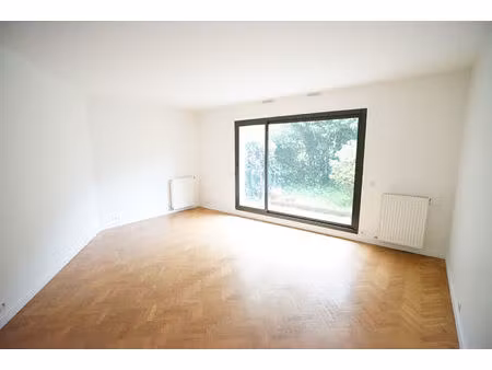 rue cauchy - paris 15 - 3 pieces de 80 m² + jardin privatif de 50 m²