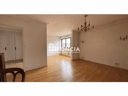 centre 2 en exclusivité