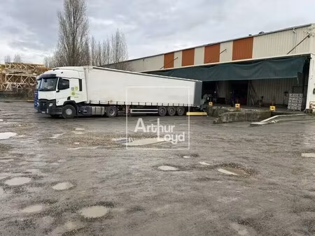 vente entrepôt 4 650 m²