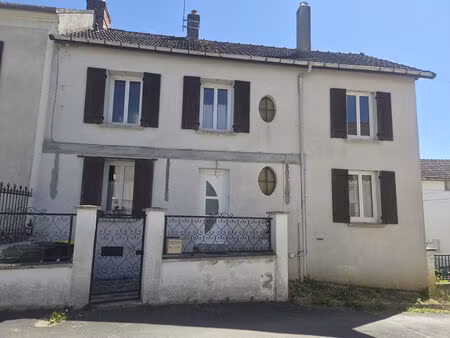 maison en vente sur terrain de 941 m²