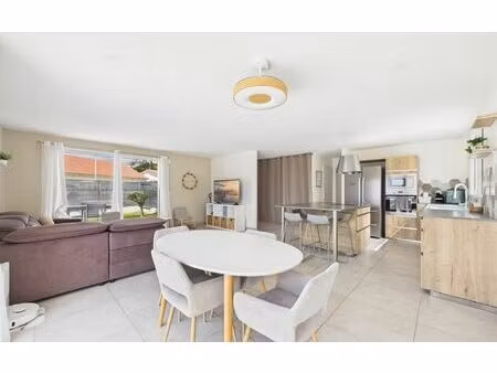 maison murinais 122.58 m² t-5 à vendre  275 000 €