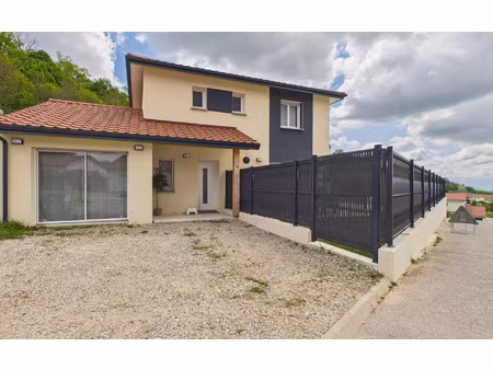maison murinais 122.58 m² t-5 à vendre  284 000 €