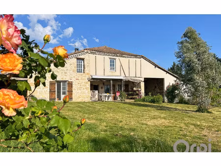 maison saint-clar m² t-4 à vendre  233 000 €