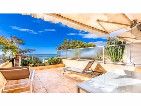 grand f1 rénové - terrasse vue mer – parking-garavan  menton